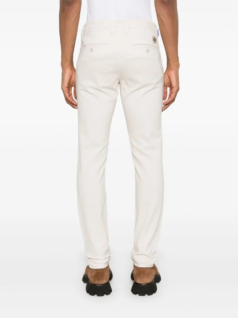 Bobby chinos