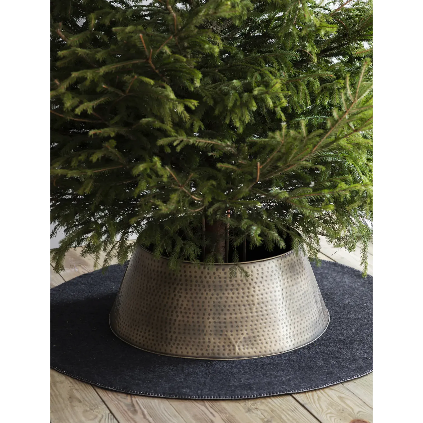 Christmas Tree Skirt Antique Brass