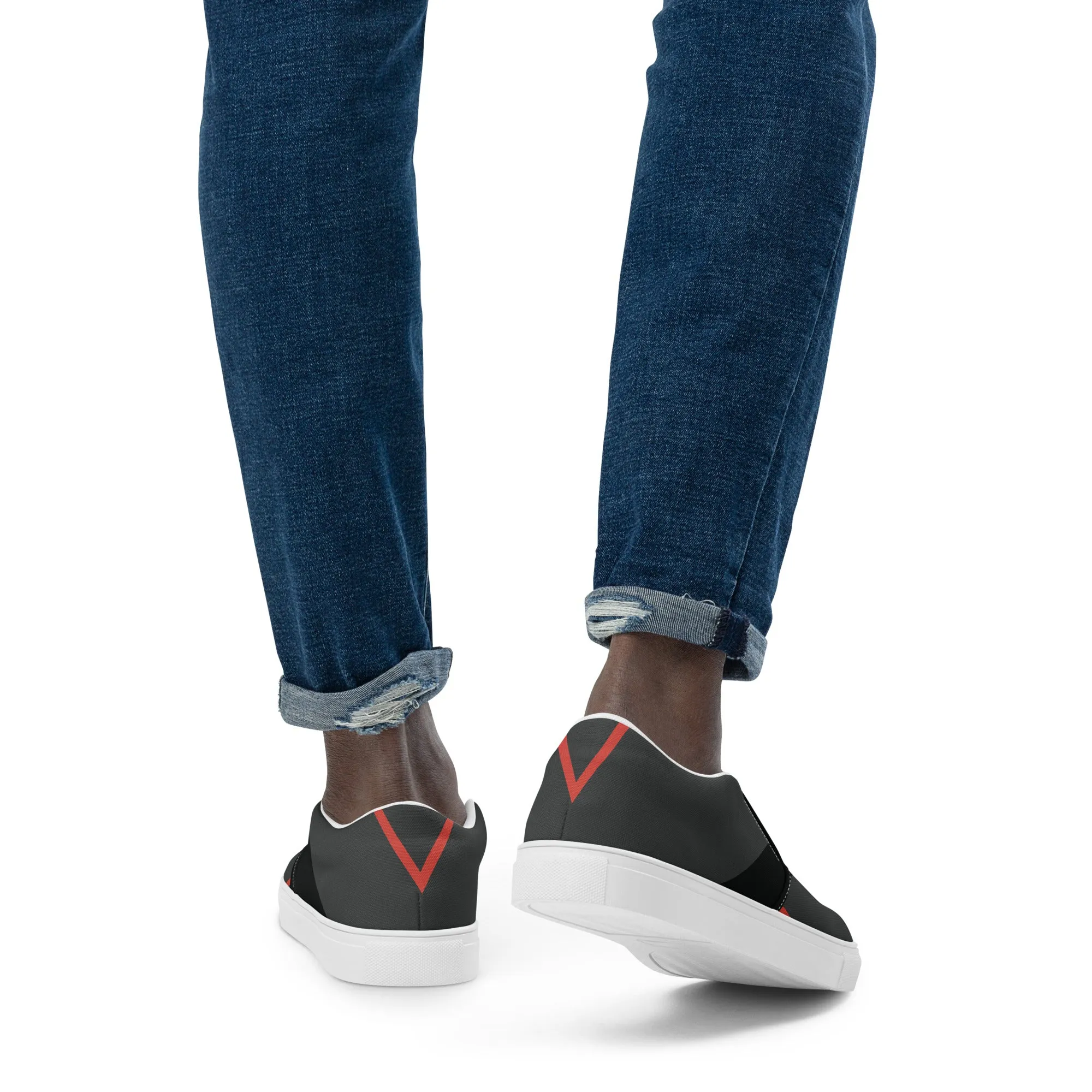 DREAM CHASER Men’s Slip-On Canvas Shoes