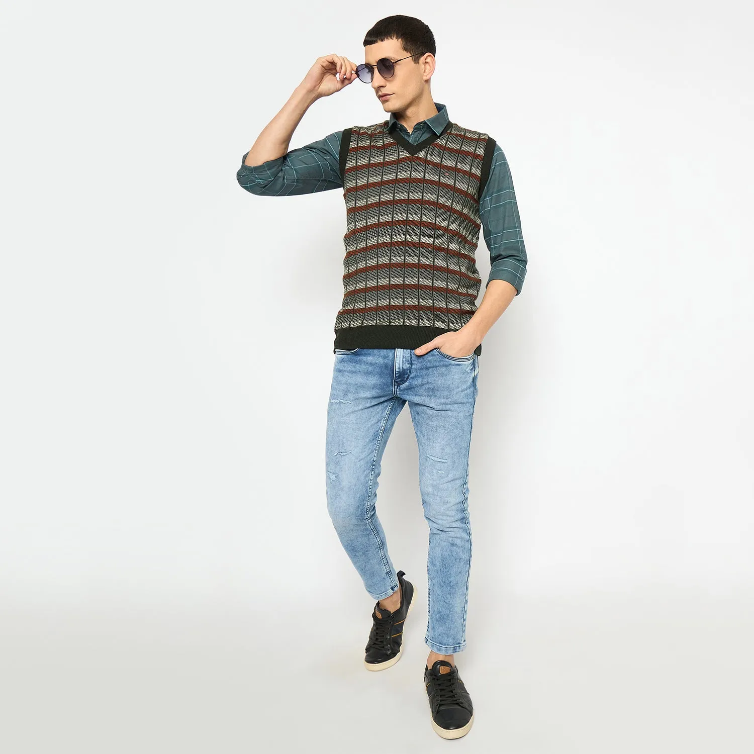 Duke Urban Men Sleeveless V Neck Reversible Sweater (SDS2168)