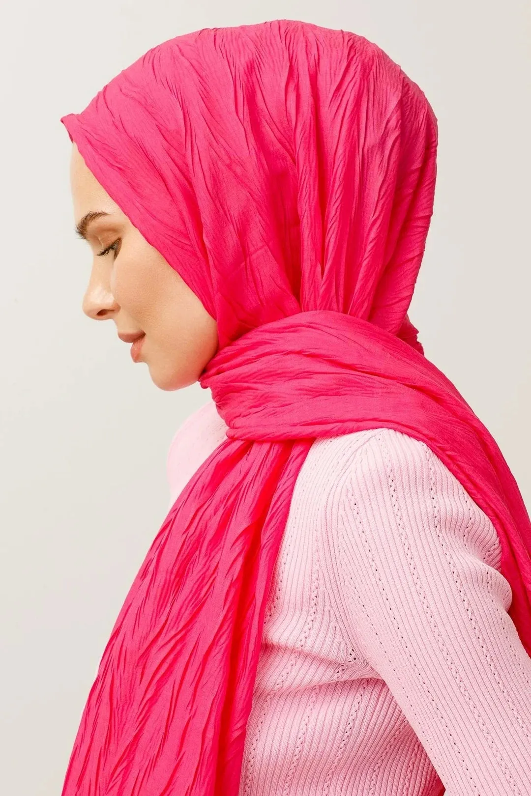 Fuchsia Pleated Bamboo Hijab