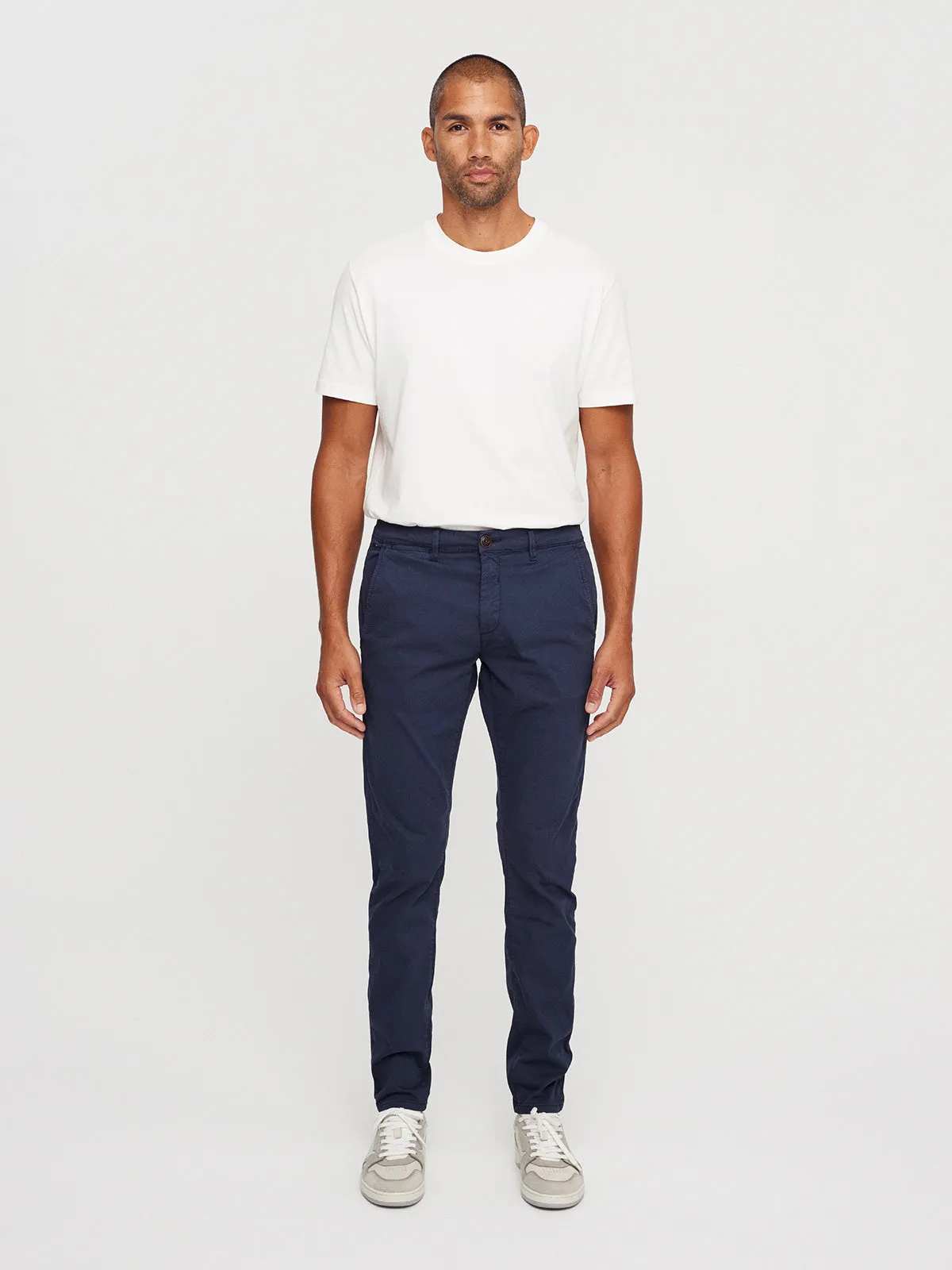 GABBA NAVY slim fit CHINO