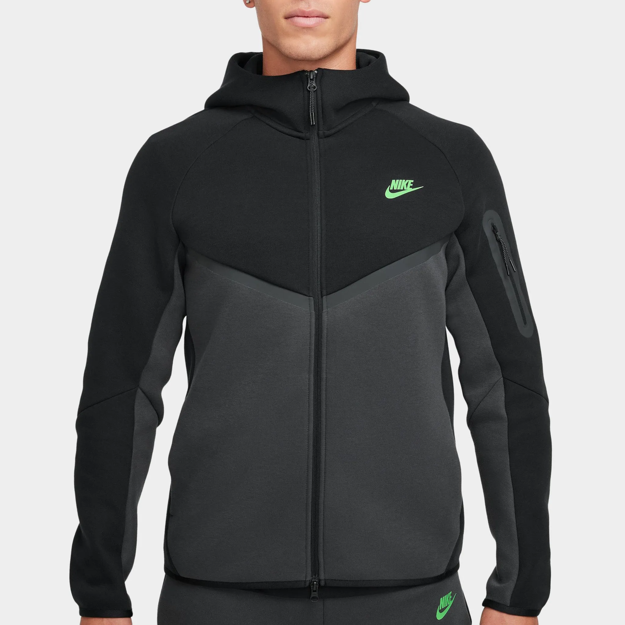 Nike Tech Fleece Full-Zip Windrunner Hoodie Black / Anthracite - Green Strike
