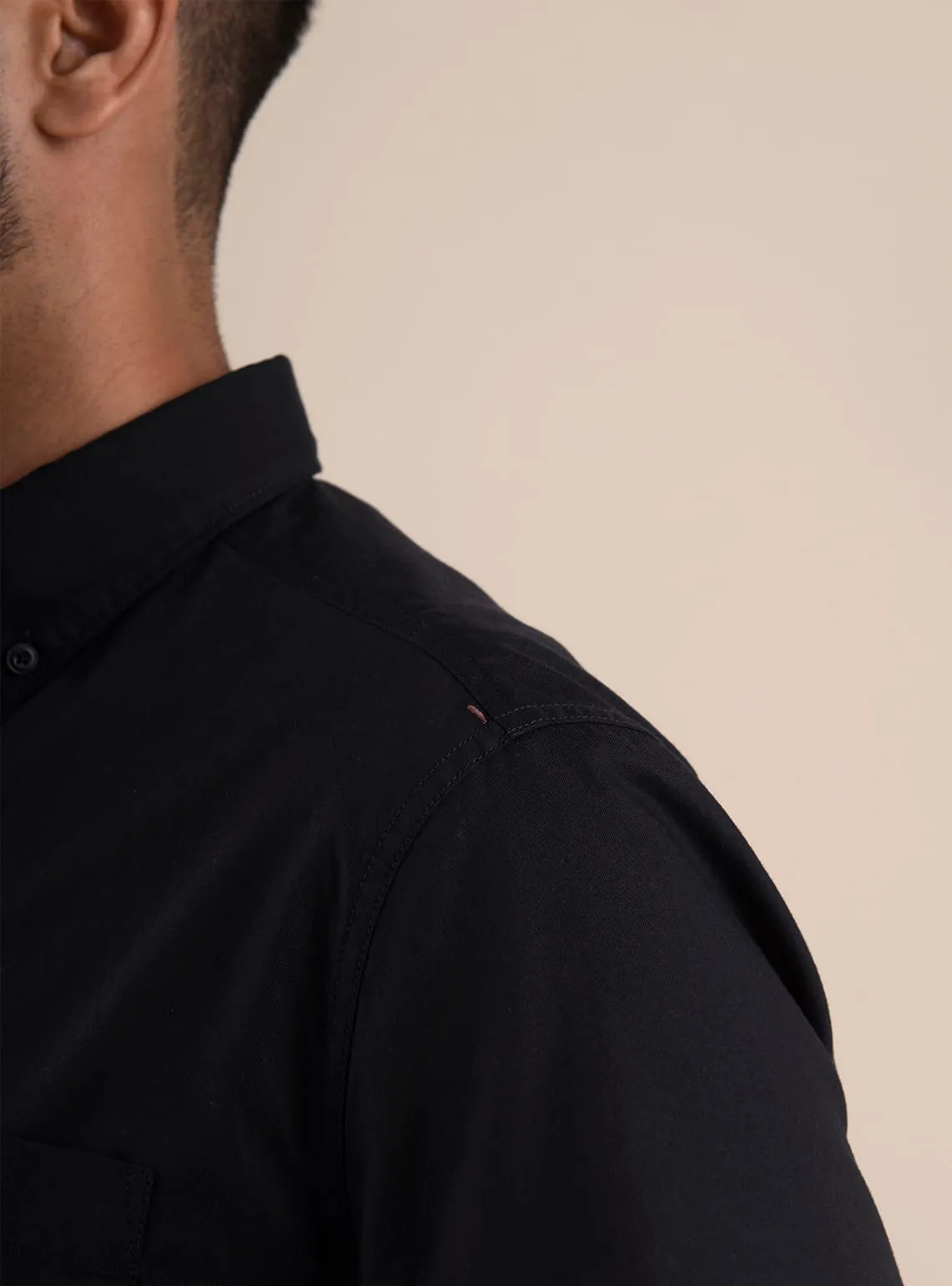 Onyx Oxford Half Shirt