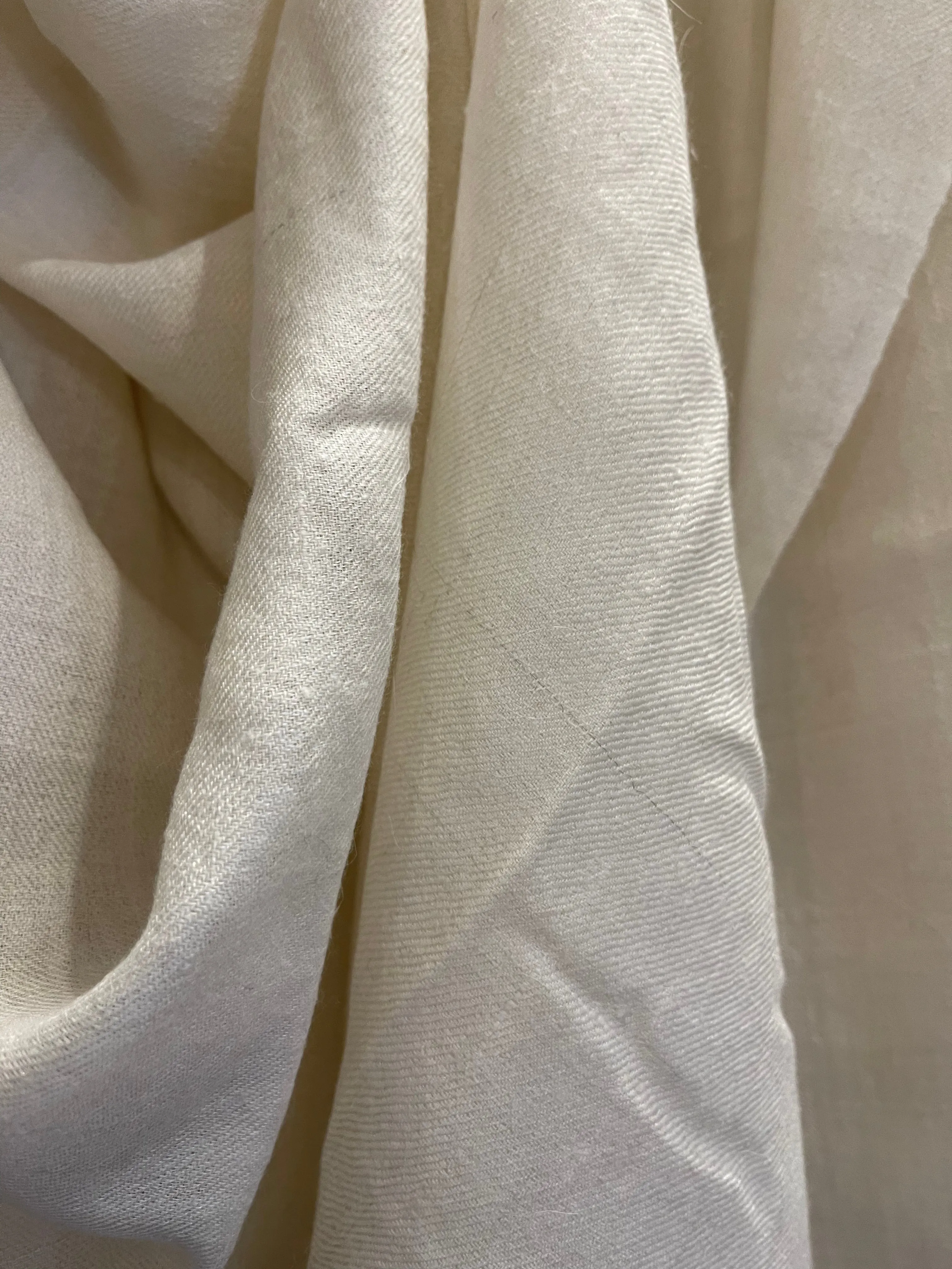 Pashmina Handloomed Scarf- Milk