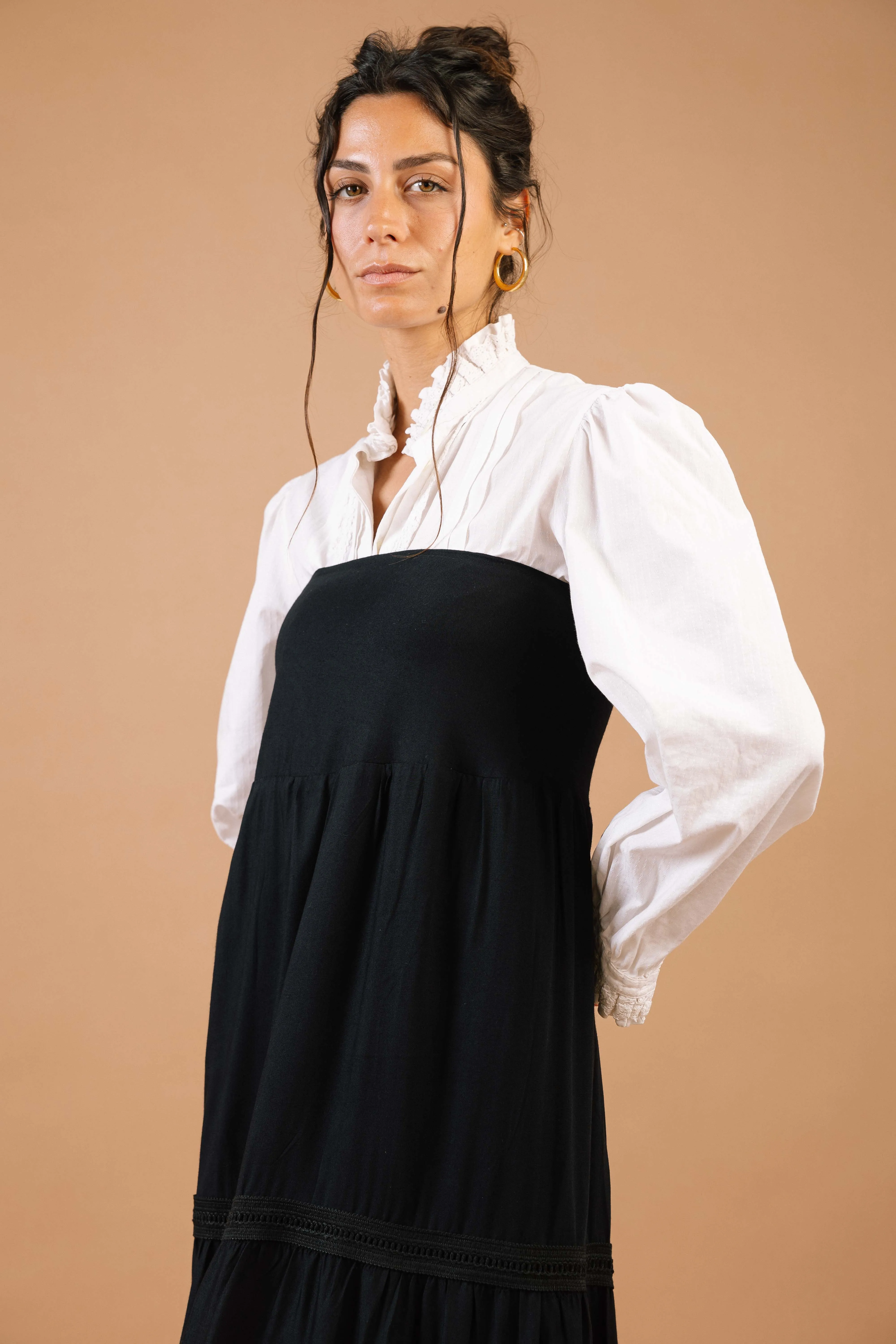 Shali Black Skirt