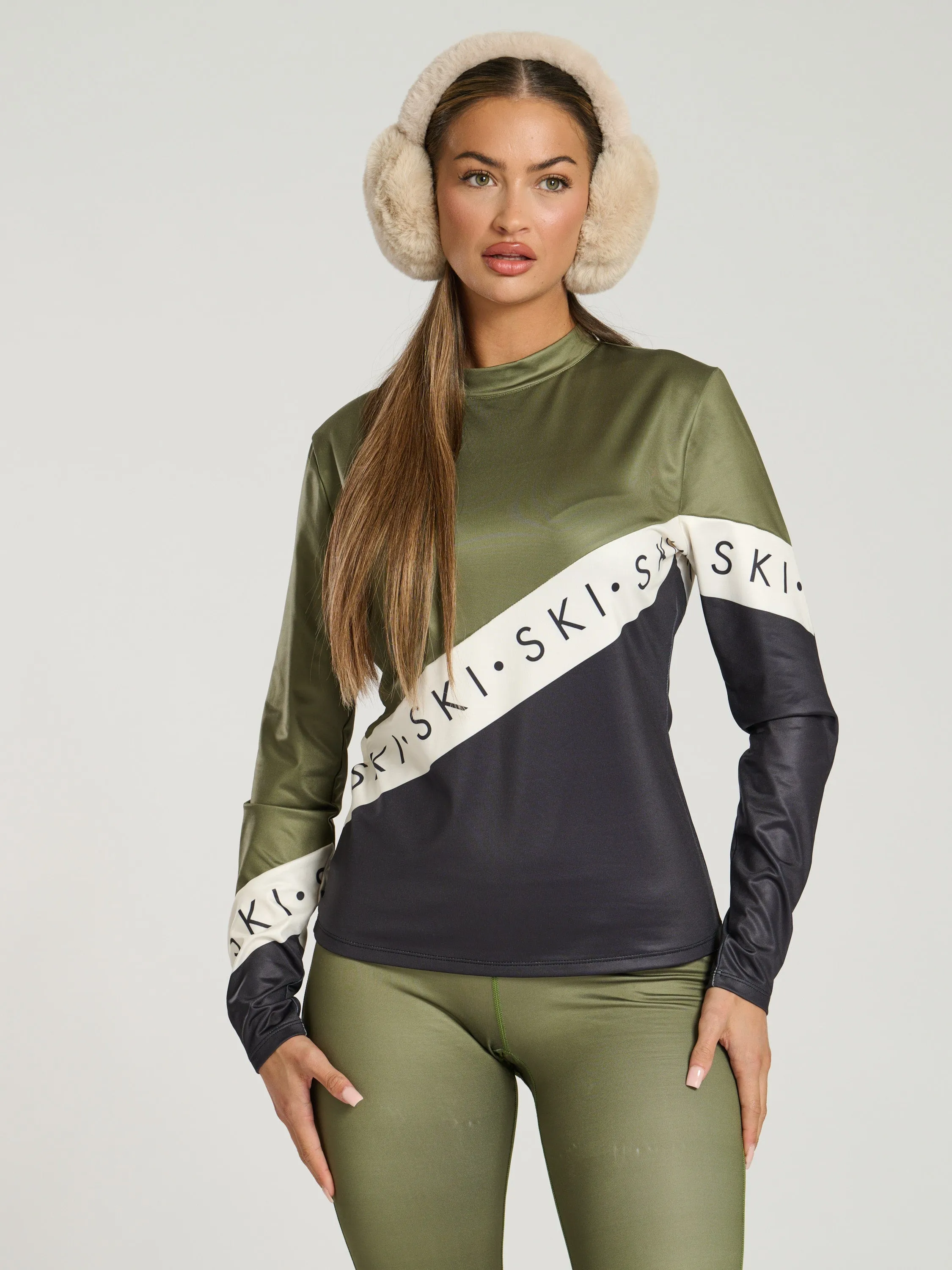 The 'Alpine' Ski Slogan Base Top In Olive